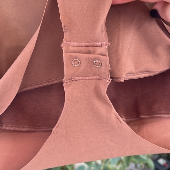 SKIMS - Faux Leather smock Neck Bodysuit - Jasper XL - Picture 12 of 16